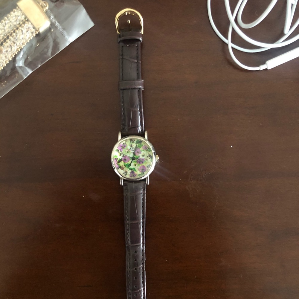 Brown watch